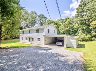 3643 Lake Dr SW, Roanoke, VA 24018