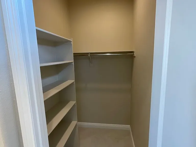 9281 Far Side Ave — Photo 33