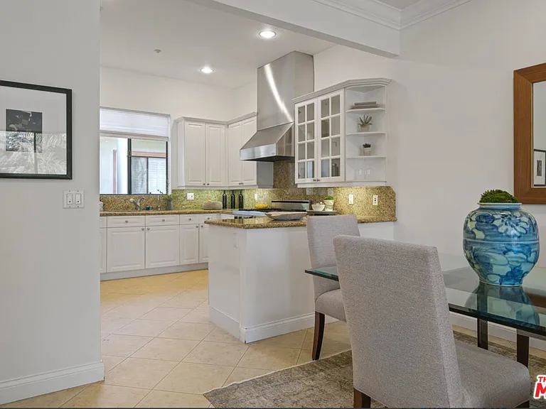 16000 W Sunset Blvd #Penthouse 302 — Photo 10