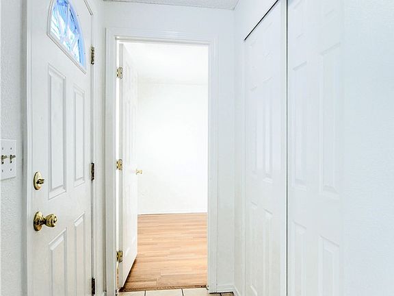 4th image of 17402 8th Avenue Ct E #17408