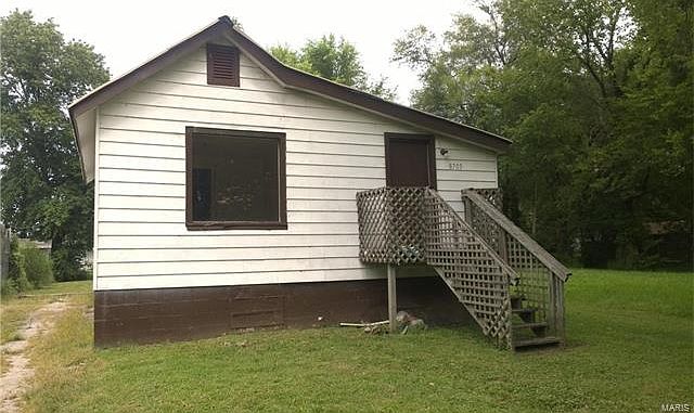 1st image of 8703 Botanical Ave