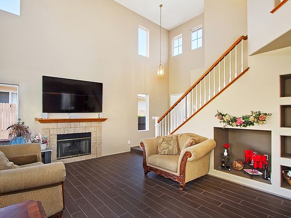 2nd image of 26882 Bahama Way