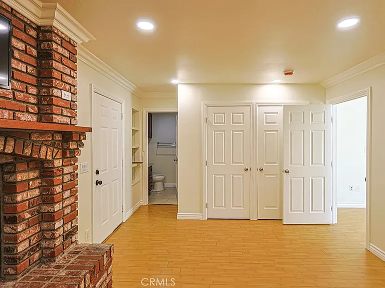 11851 Wisteria Ave — Photo 22