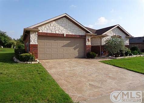 5th image of 9512 Lindenwood Trl