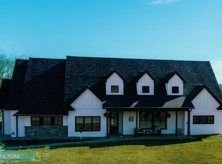 12714 Lovelace Rd, Knoxville, TN 37932