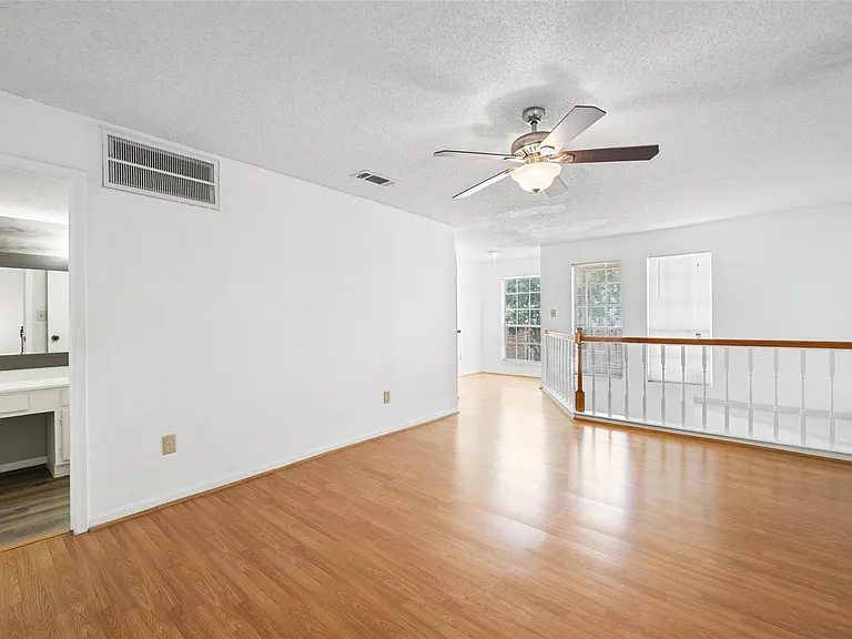 7575 Cambridge St #1304 — Photo 30