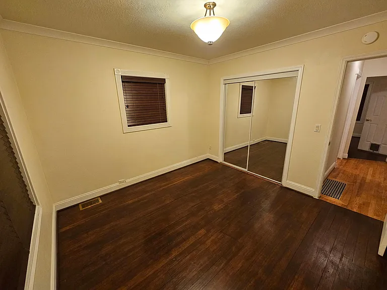 6306 SW 30th Ave — Photo 22