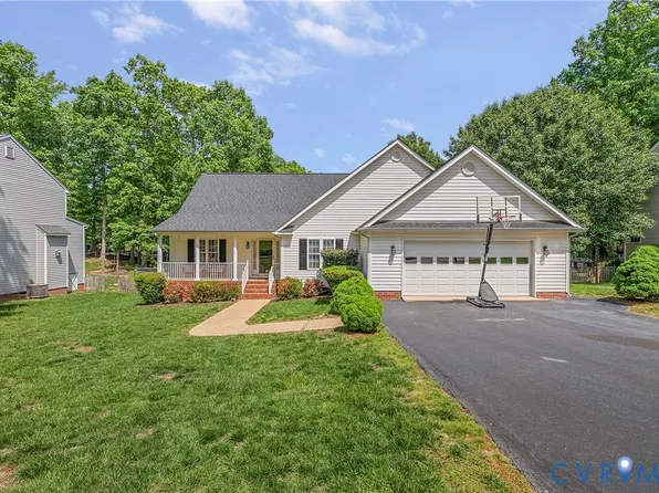 12419 Buffalo Nickel Dr, Midlothian, VA 23112