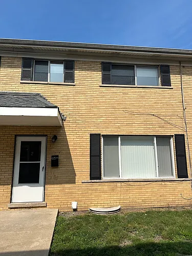 1719 E Roosevelt Rd #2 Photo 1