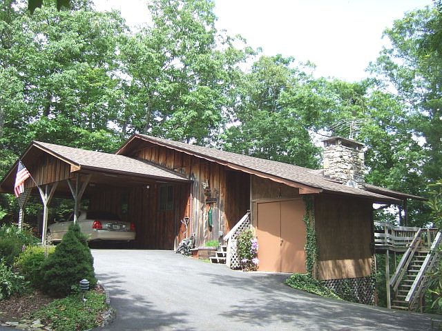 1st image of 232 Stony Creek Loop