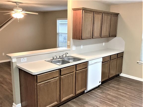 5th image of 19138 Larkspur Hills Dr