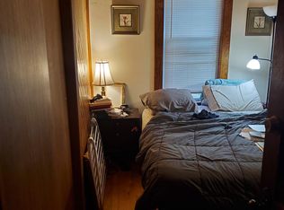 1128 Erin St APT 1, Madison, WI 53715