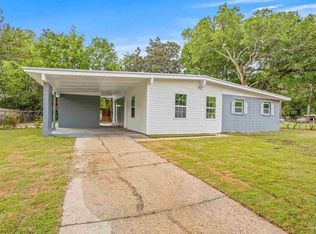 911 Montclair Rd, Pensacola, FL 32505