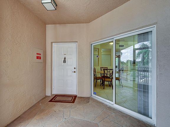 3rd image of 7755 Yardley Drive #308