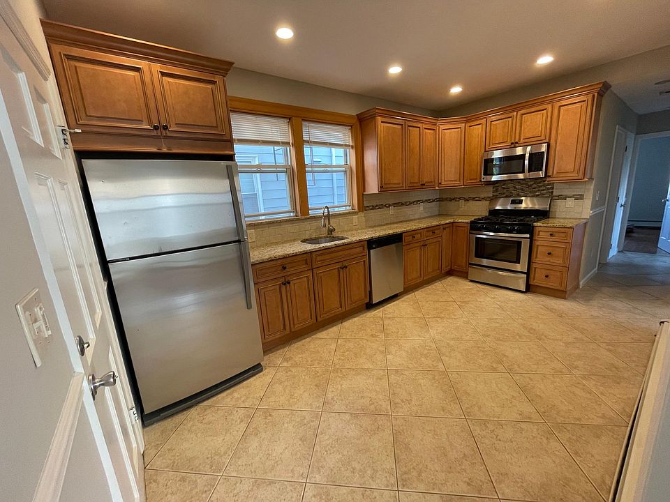 UPDATED KITCHEN