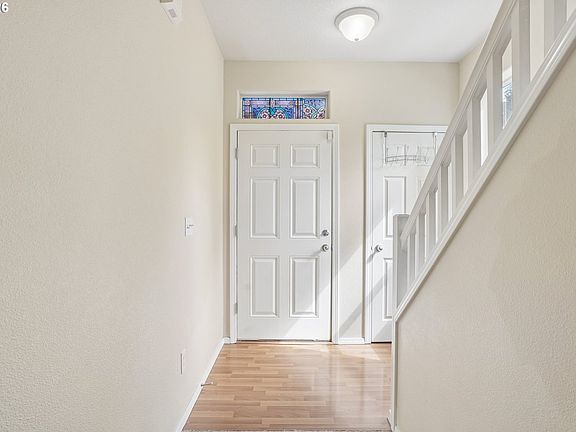4th image of 759 SE Camellia Ct