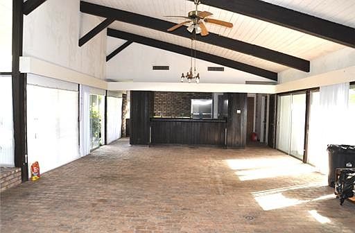 4th image of 4001 Pecan Dr
