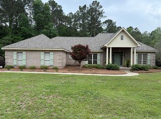15 Jubilee Point, Hattiesburg, MS 39402