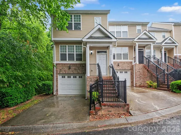 6450 Terrace View Ct, Charlotte, NC 28269