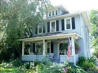 29126 Old Towne Rd, Chisago City, MN 55013