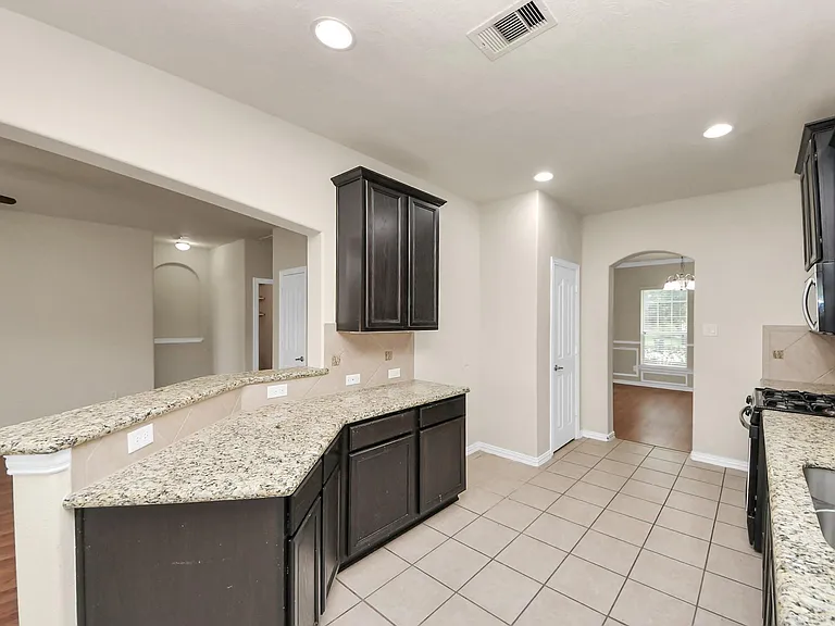 24503 Hikers Bend Dr — Photo 14