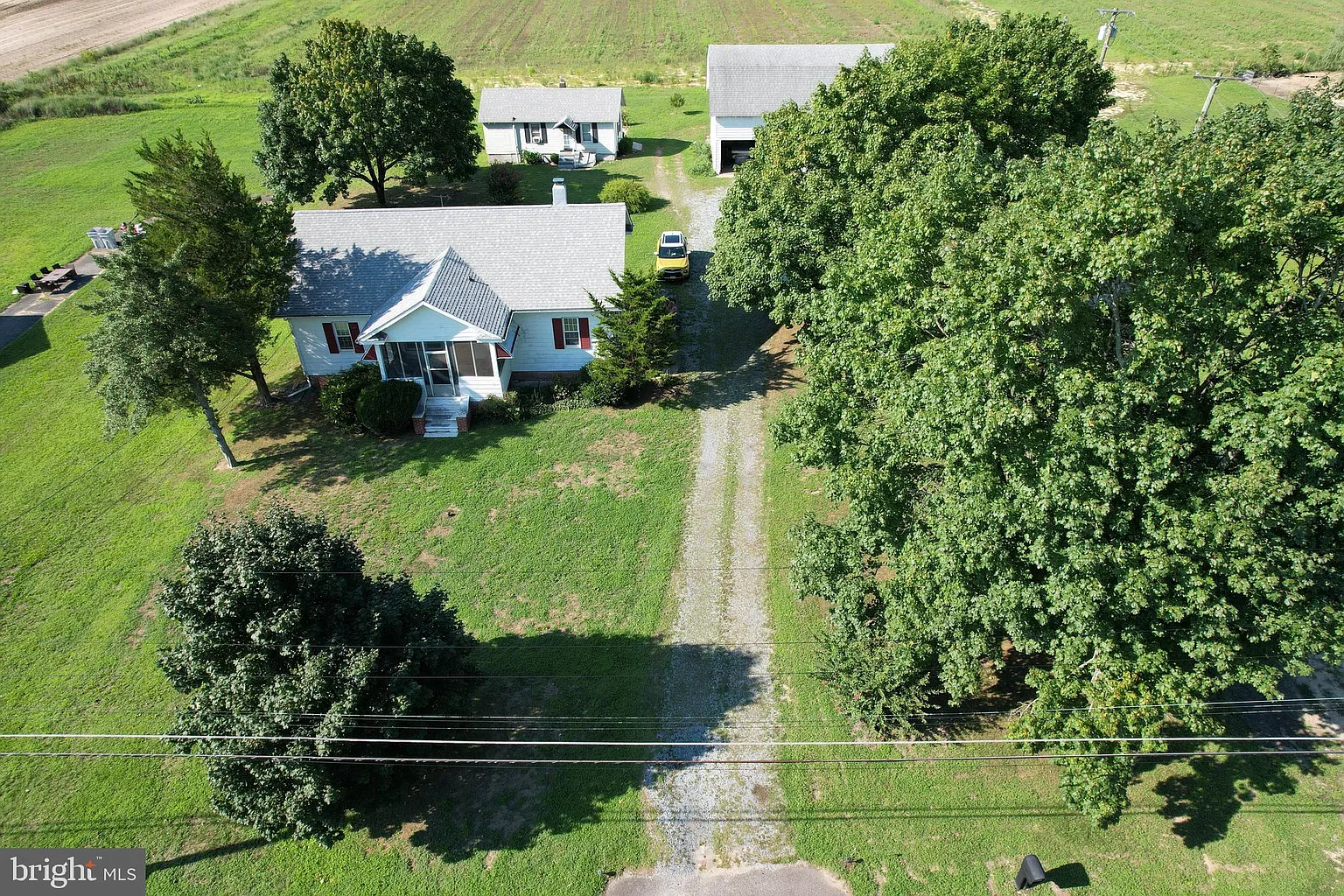 1466 E Sherman Ave photo 1