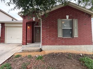 1518 Range Fld, San Antonio, TX 78245