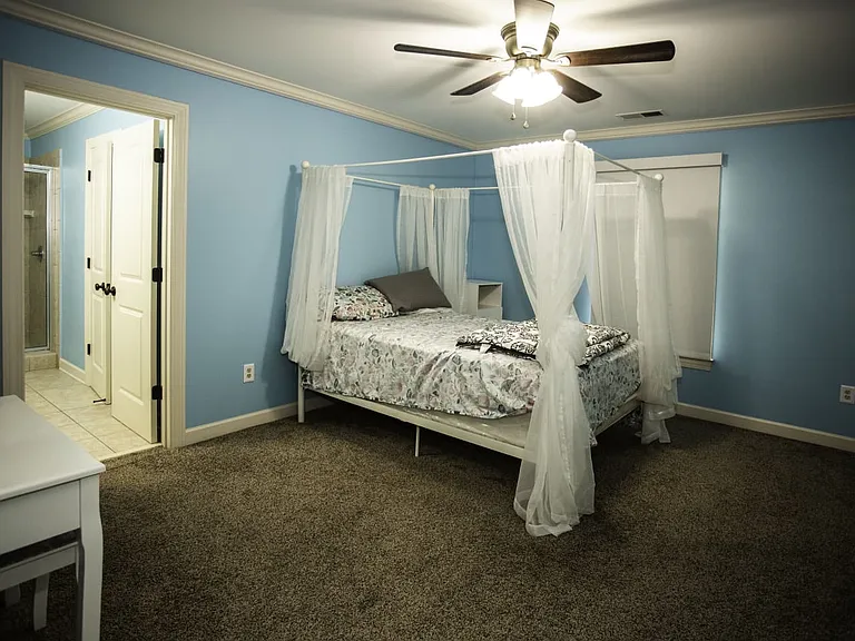 4559 Whisper Spring Dr — Photo 40