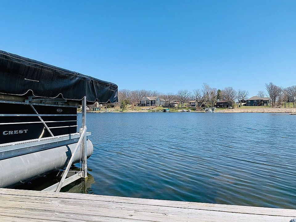 2nd image of 5653 Island View Ct
