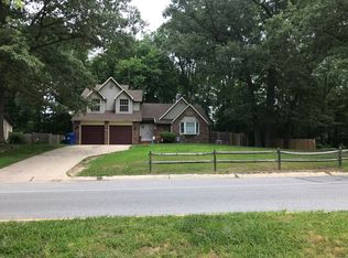 2815 Pinewood Dr, Waldorf, MD 20601