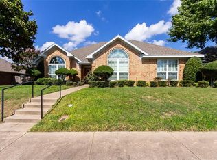 423 Morning Dove Dr, Duncanville, TX 75137