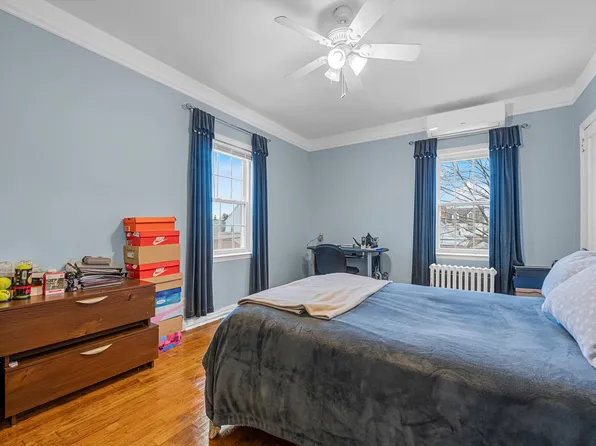 215-18 48th Avenue image 8 of 21