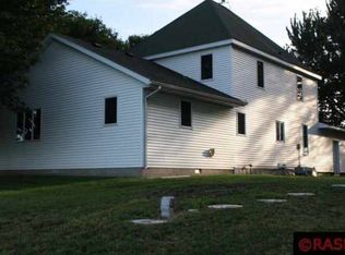 18680 State Highway 22, Wells, MN 56097