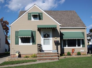 7102 Kenneth Ave, Parma, OH 44129