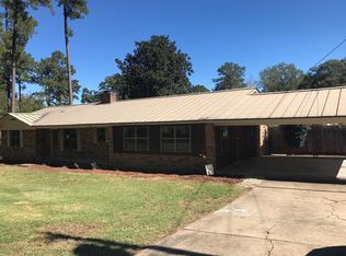102 Parks St #3942, Collins, MS 39428
