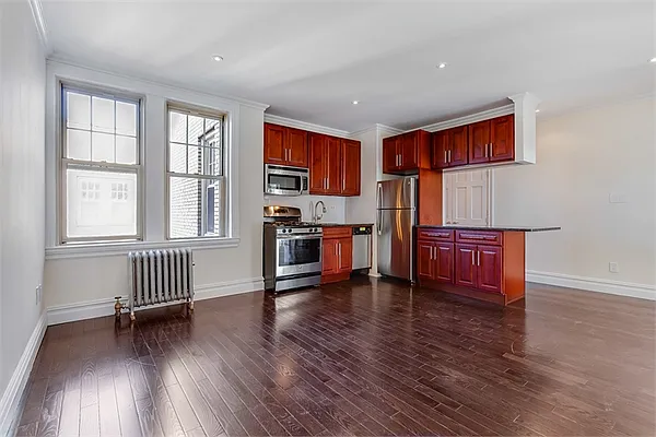 Rented by Aimee Grodanz, LREB | media 25