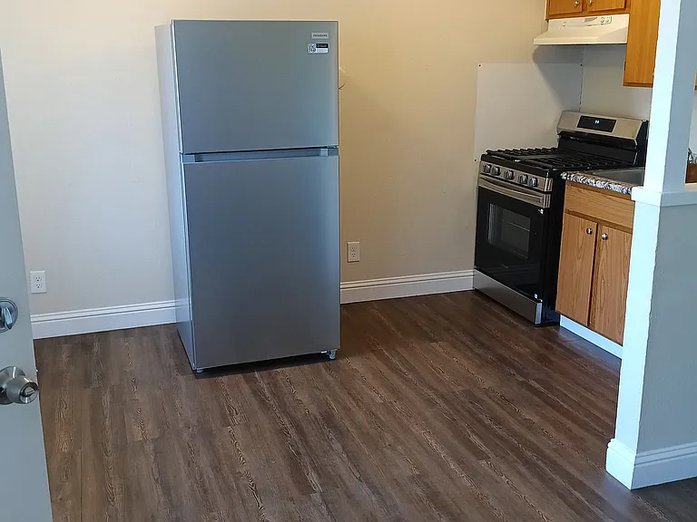 428 Elliot St #20 — Photo 5