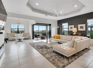 9673 Montelanico Loop #204, Naples, FL 34119