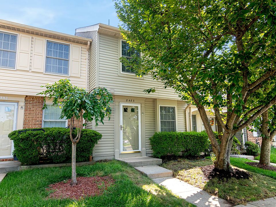 Welcome to 8483 Aurora Crt