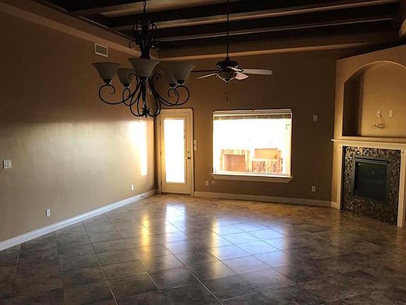 5th image of 12740 Barstow Ave