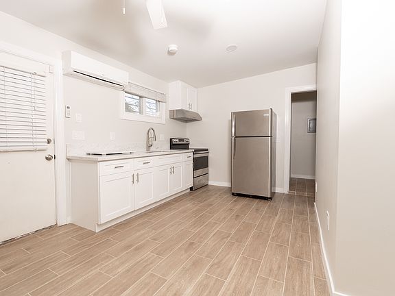 5th image of 8450 Cimarron St