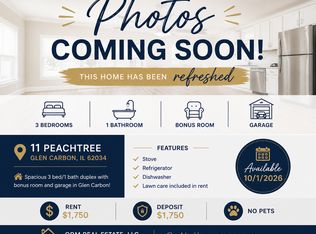 11 Peachtree Ln, Glen Carbon, IL 62034