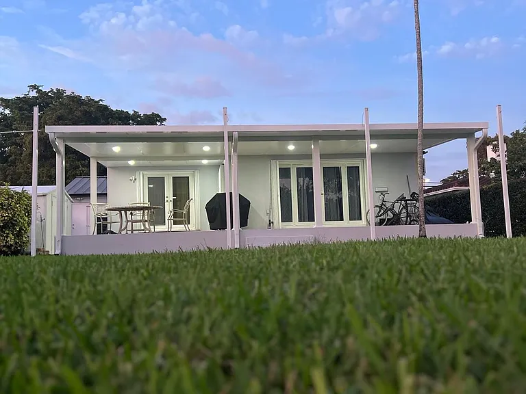 364 Payne Dr — Photo 2