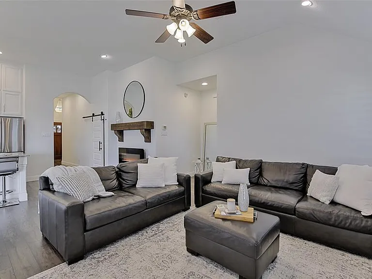 4020 Highplains Dr — Photo 21
