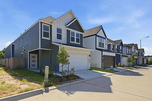 7720 Inwood Grove Ln Photo 1