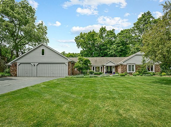 2nd image of 941 Shetland Dr