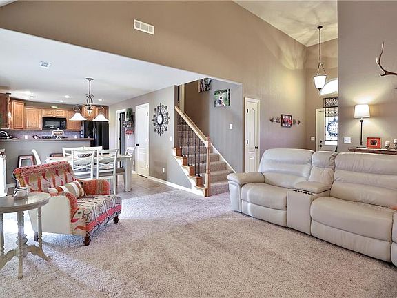 2nd image of 1905 Audabon Park Ct