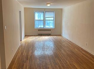 6441 Saunders St APT 111, Flushing, NY 11374