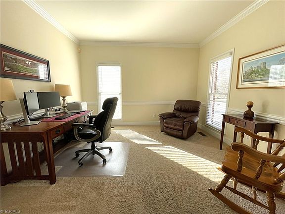 5th image of 1603 Wenchelsa Rd