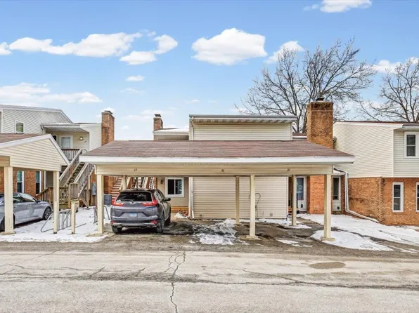 903 N Linden St APT 18, Normal, IL 61761